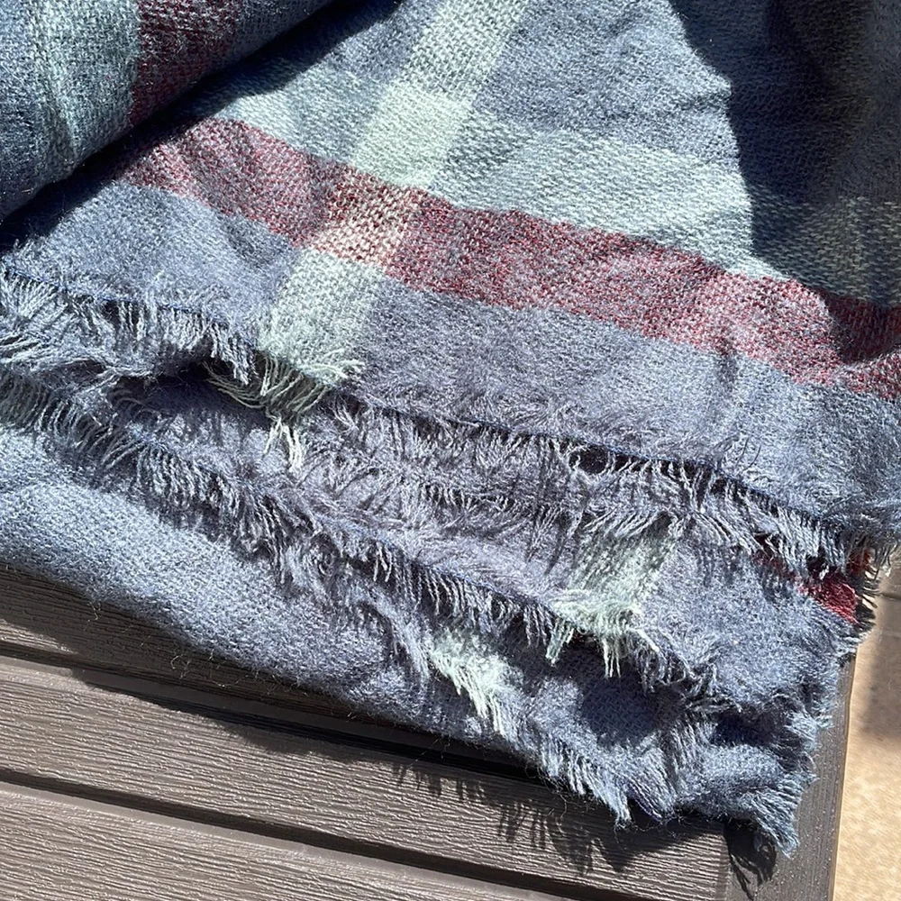 LC Lauren Conrad - Plaid Blanket Square Scarf